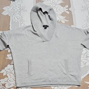 Tahari Heather Gray Hooded Pullover